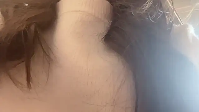 Tw Zoella online show from 02-11-25, 05:26