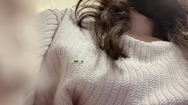 Tw Zoella online show from 03-16-25, 07:17