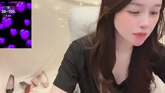 Tw Zoella online show from 05-23-26, 04:33