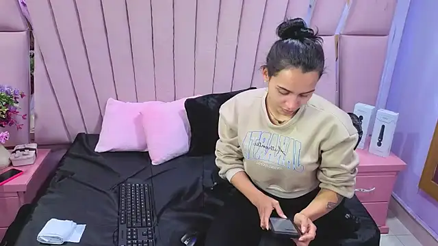 fisting anal 69 online show from 02-17-26, 12:56