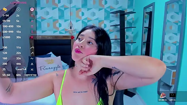 BIANCAROY1 online show from 10-10-25, 06:51