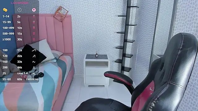 BIANCAROY1 online show from 11-06-25, 12:06