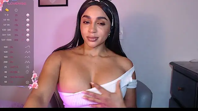 Snapshot of destinne_mill_ chatting on 05-21-26, 11:17 destinne mill online show from 05-21-26, 11:17