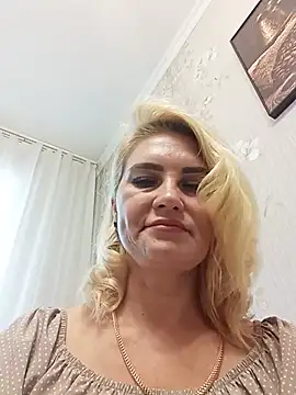 JennyOMay online show from 07-10-26, 04:39