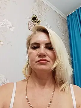 JennyOMay online show from 07-11-26, 04:04