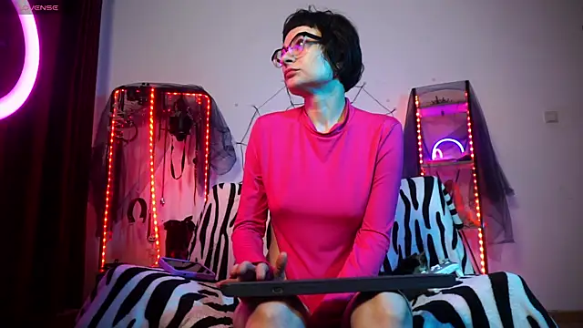 CyberXGoddess online show from 11-11-25, 02:00