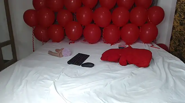 Naughtymis online show from 02-15-25, 05:50