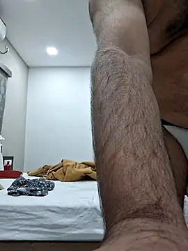 Snapshot of kaustubh45 chatting on 12-18-24, 07:47 kaustubh45 online show from 12-18-24, 07:47