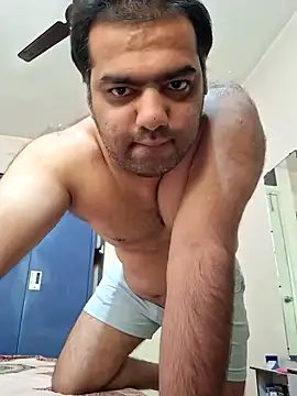 Snapshot of kaustubh45 chatting on 01-29-25, 10:05 kaustubh45 online show from 01-29-25, 10:05
