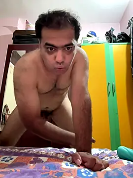 Snapshot of kaustubh45 chatting on 09-19-25, 04:18 kaustubh45 online show from 09-19-25, 04:18