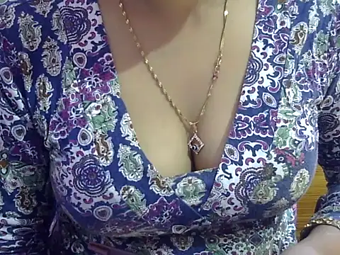 Your wild Dia online show from 11-03-25, 05:20