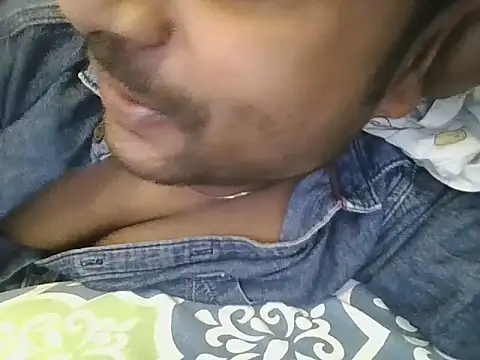 Snapshot of SHENOY3 chatting on 02-23-25, 09:37 SHENOY3 online show from 02-23-25, 09:37