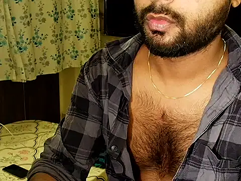 Snapshot of SHENOY3 chatting on 09-20-25, 12:11 SHENOY3 online show from 09-20-25, 12:11