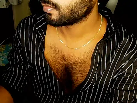 Snapshot of SHENOY3 chatting on 10-05-25, 02:48 SHENOY3 online show from 10-05-25, 02:48