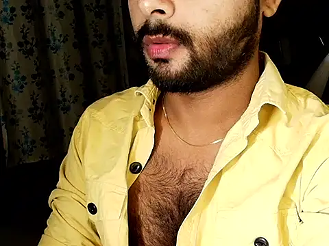 Snapshot of SHENOY3 chatting on 10-17-25, 01:25 SHENOY3 online show from 10-17-25, 01:25