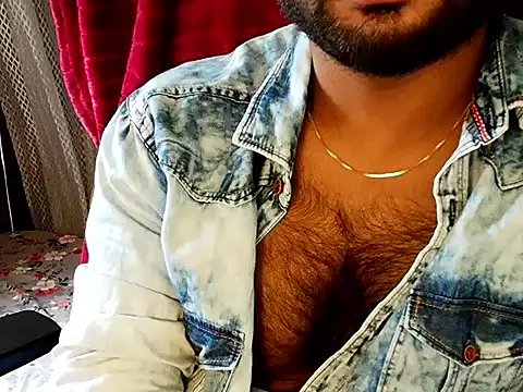 Snapshot of SHENOY3 chatting on 10-27-25, 02:26 SHENOY3 online show from 10-27-25, 02:26