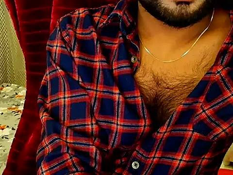 Snapshot of SHENOY3 chatting on 10-28-25, 04:42 SHENOY3 online show from 10-28-25, 04:42