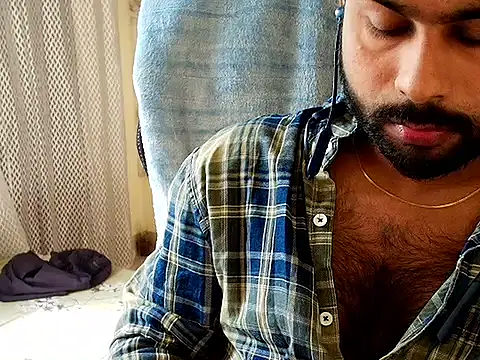 Snapshot of SHENOY3 chatting on 11-05-25, 04:12 SHENOY3 online show from 11-05-25, 04:12