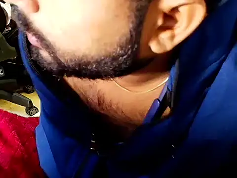 Snapshot of SHENOY3 chatting on 11-09-25, 08:07 SHENOY3 online show from 11-09-25, 08:07