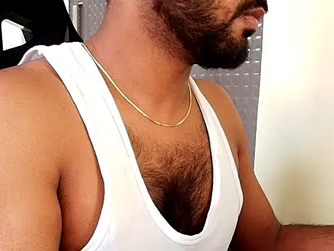 Snapshot of SHENOY3 chatting on 11-15-25, 07:49 SHENOY3 online show from 11-15-25, 07:49