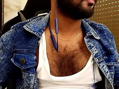 Snapshot of SHENOY3 chatting on 11-22-25, 04:17 SHENOY3 online show from 11-22-25, 04:17