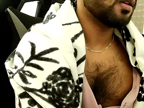 Snapshot of SHENOY3 chatting on 12-22-25, 06:38 SHENOY3 online show from 12-22-25, 06:38