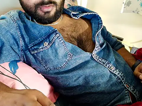 Snapshot of SHENOY3 chatting on 02-06-26, 05:27 SHENOY3 online show from 02-06-26, 05:27