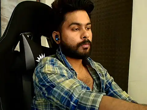 Snapshot of SHENOY3 chatting on 02-26-26, 06:29 SHENOY3 online show from 02-26-26, 06:29