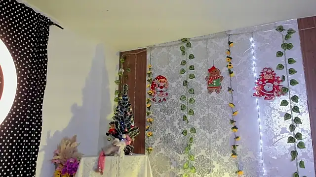 kelly thomson online show from 12-05-25, 01:25