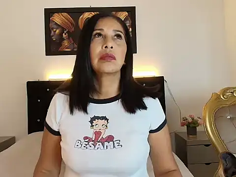 Shanon mature online show from 06-04-26, 07:09