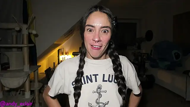 Snapshot of tinny_williams chatting on 10-15-25, 04:34 tinny williams online show from 10-15-25, 04:34