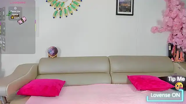 SammyGirlTS online show from 02-25-26, 01:10