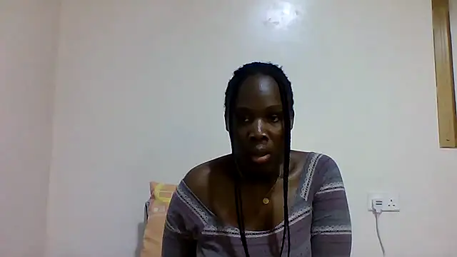 Snapshot of sweetelle09 chatting on 11-06-25, 06:53 sweetelle09 online show from 11-06-25, 06:53