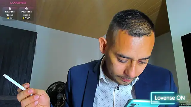 Snapshot of jhonyalzate2 chatting on 11-06-25, 02:56 jhonyalzate2 online show from 11-06-25, 02:56