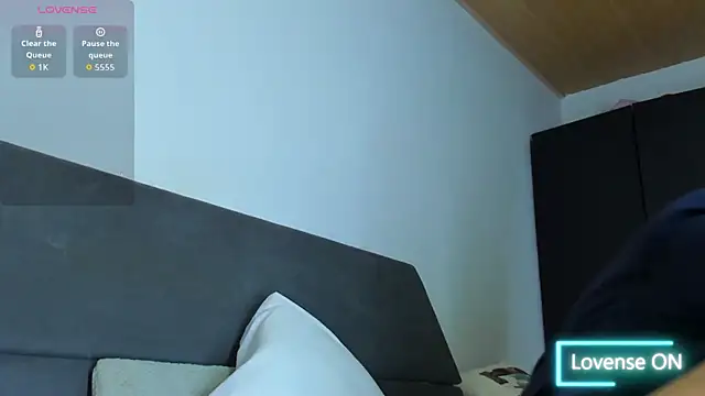 Snapshot of jhonyalzate2 chatting on 11-13-25, 03:05 jhonyalzate2 online show from 11-13-25, 03:05