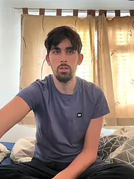 Snapshot of couplefuck12345 chatting on 10-23-25, 10:58 couplefuck12345 online show from 10-23-25, 10:58