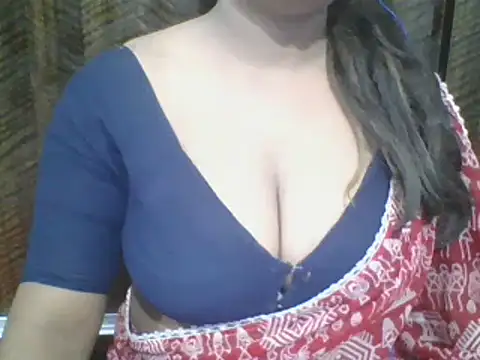 Snapshot of Mahi_love21 chatting on 02-22-25, 05:02 Mahi love21 online show from 02-22-25, 05:02