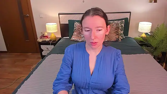 CatherineWalls online show from 06-16-26, 02:03