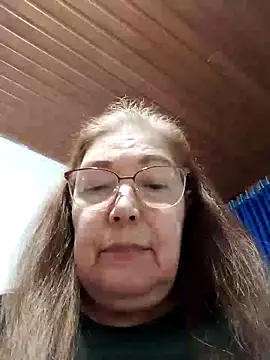 Vicky Rosse online show from 11-18-25, 10:25