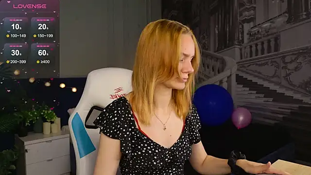 Ramona    online show from 09-17-25, 06:04