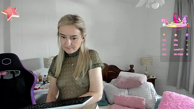 Snapshot of 1Sweetnina chatting on 11-05-25, 05:35 1Sweetnina online show from 11-05-25, 05:35