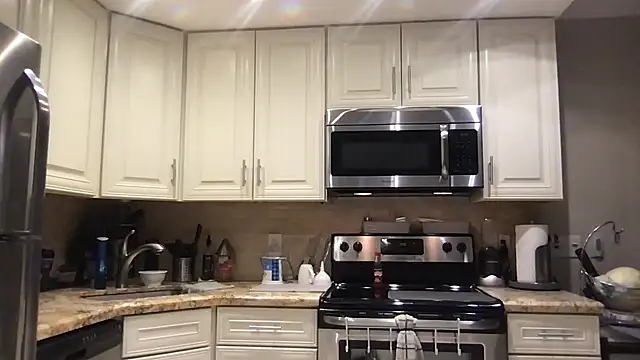 BigGuyMuscle online show from 09-21-25, 12:40