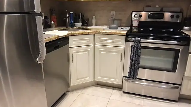 BigGuyMuscle online show from 01-13-26, 09:09