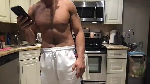 BigGuyMuscle online show from 03-03-26, 05:57