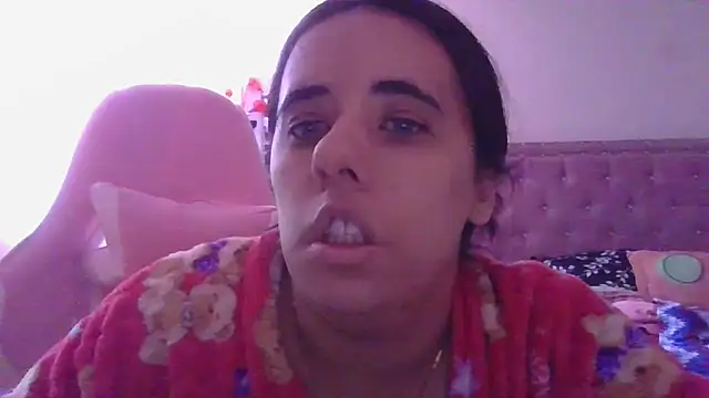 Snapshot of annarose19 chatting on 01-22-25, 05:38 annarose19 online show from 01-22-25, 05:38