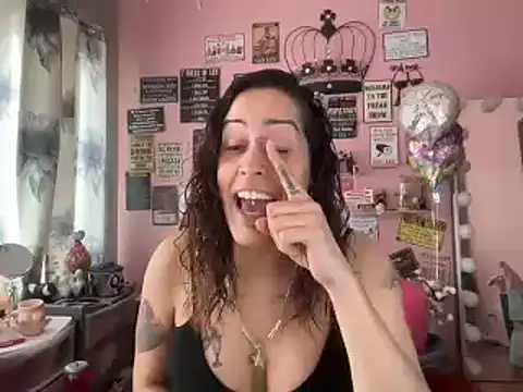 latinacubana online show from 01-07-25, 06:56