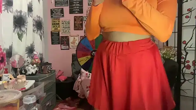 latinacubana online show from 02-02-25, 03:10