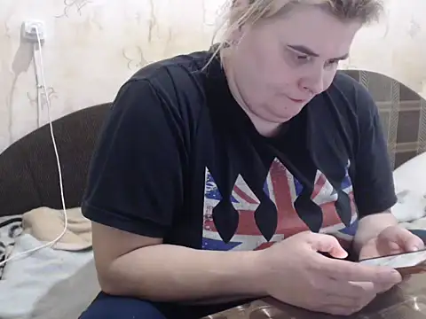 Snapshot of Ameliabusty chatting on 02-04-25, 10:32 Ameliabusty online show from 02-04-25, 10:32