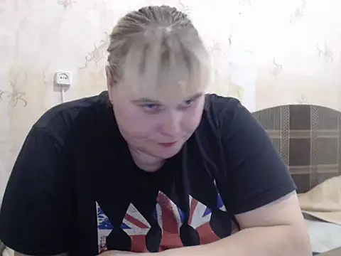 Snapshot of Ameliabusty chatting on 02-05-25, 10:51 Ameliabusty online show from 02-05-25, 10:51