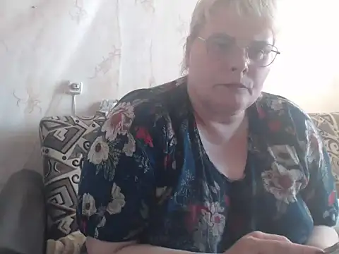 Snapshot of Ameliabusty chatting on 09-13-25, 12:49 Ameliabusty online show from 09-13-25, 12:49